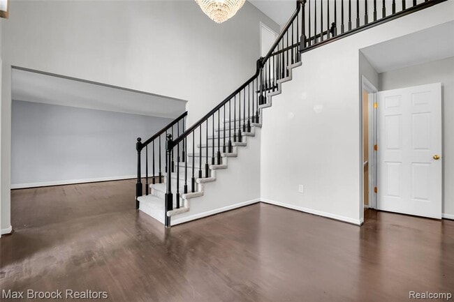Photo - 107 Millstone Rd