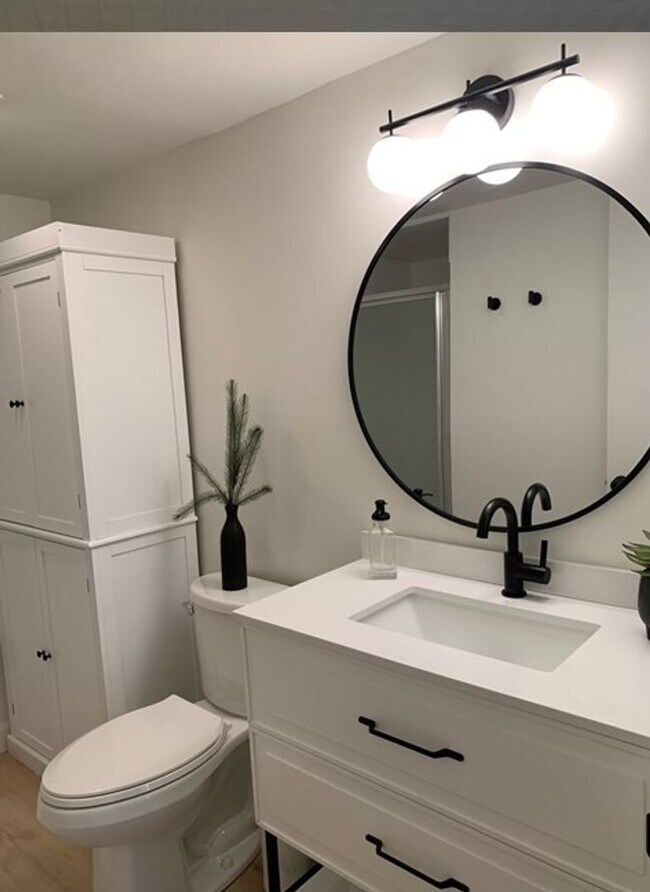 Photo - 4 Grand Hall