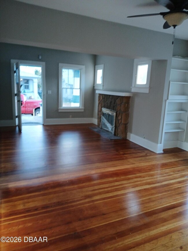 Photo - 316 Michigan Ave