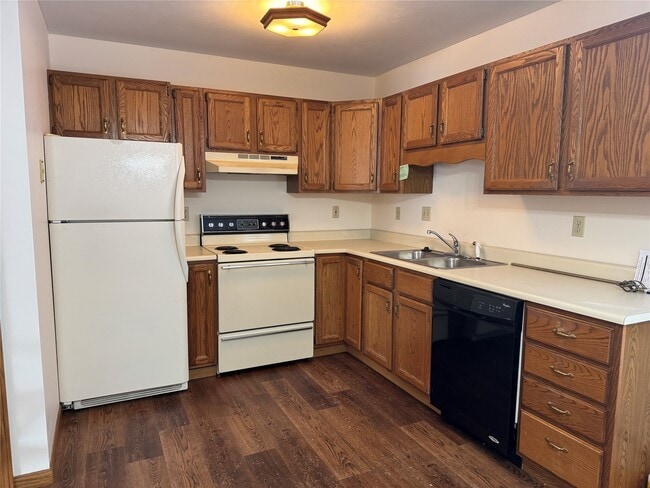 Photo - 4024 Canterbury Dr