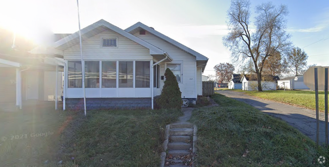 Building Photo - Near Downtown Muncie Rental