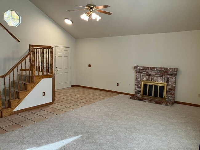 Photo - 1725 Branchwood Cir