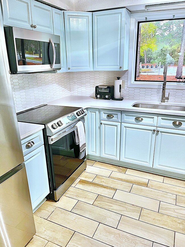 Building Photo - 1809 Crooked Pine Dr Unit G#3