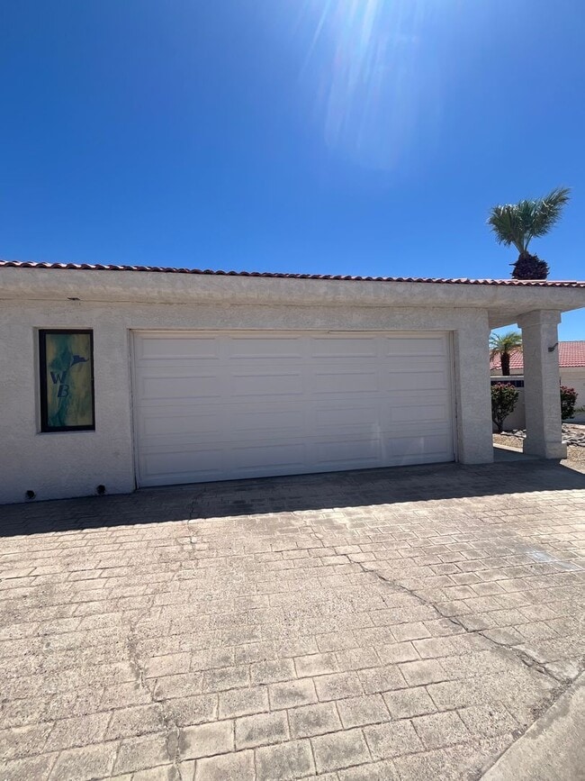 Photo - 3 Bed, 2 Bath in Gated Community with Lake Views