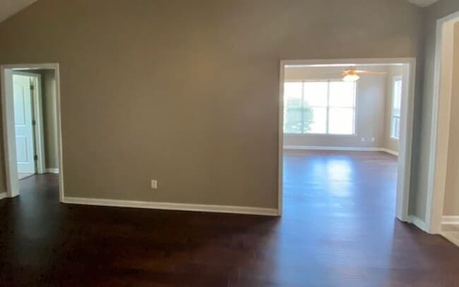 Photo - Limited-Time Move-in Specials - Plantation Estates Unit 1