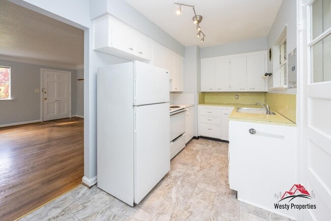 Photo - 1811 SE Salmon St