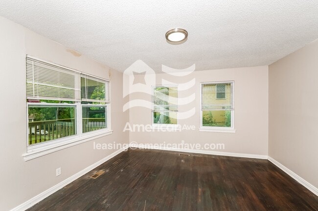 Photo - 820 Vanderbilt St