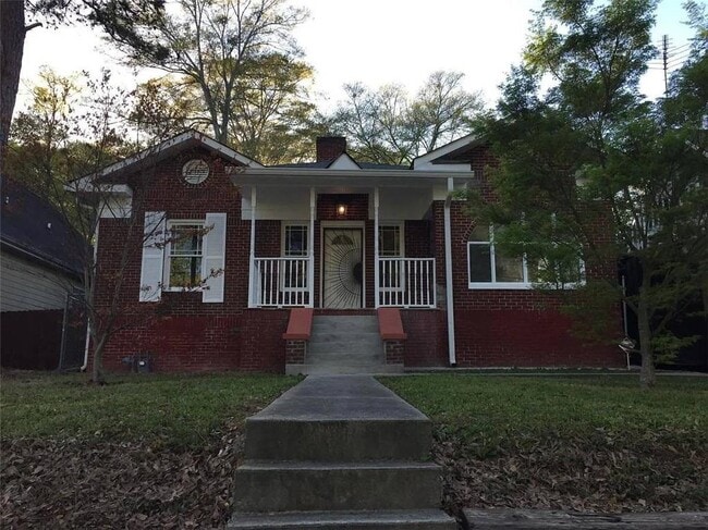 Building Photo - 652 S Evelyn Pl NW