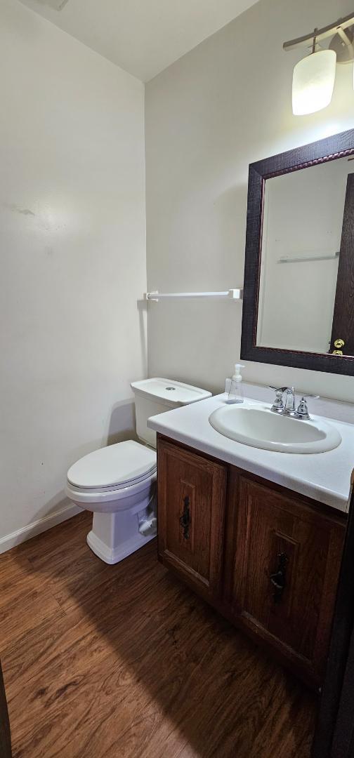 Photo - 16515 Dane Ct E