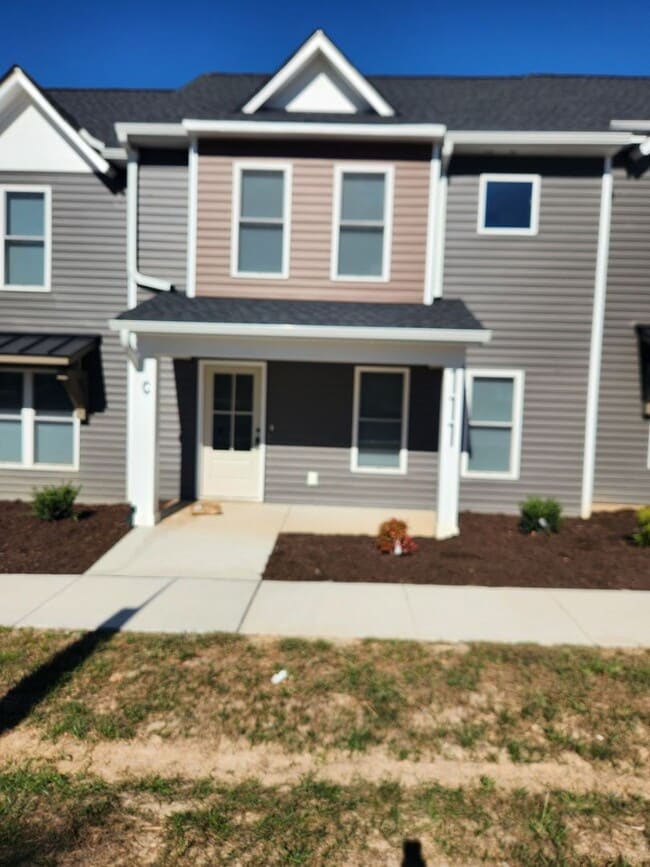 Building Photo - Blackstone-New Construction 3 Bed 2.5 Bath Townhouse-Fort Pickett Area