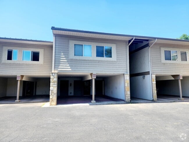 Building Photo - 300 Out Yonder Unit 174 Rental
