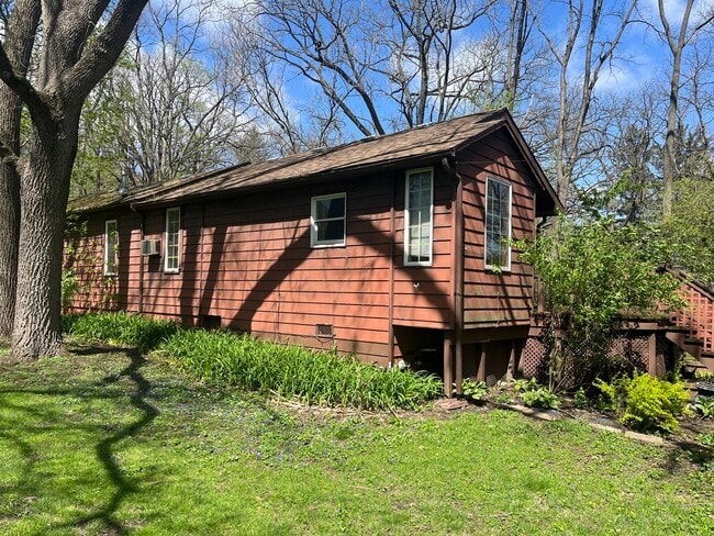 Photo - 6N403 State Rte 31