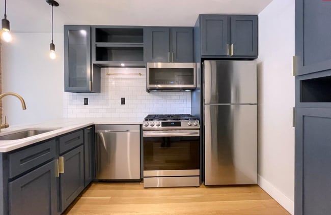 Photo - 320 6th St Unit B