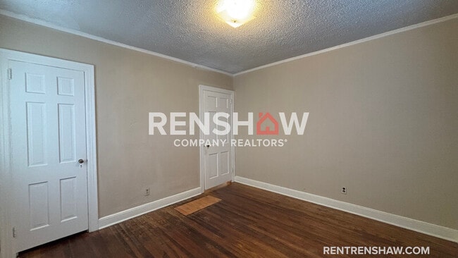 Photo - 3757 Faxon Ave