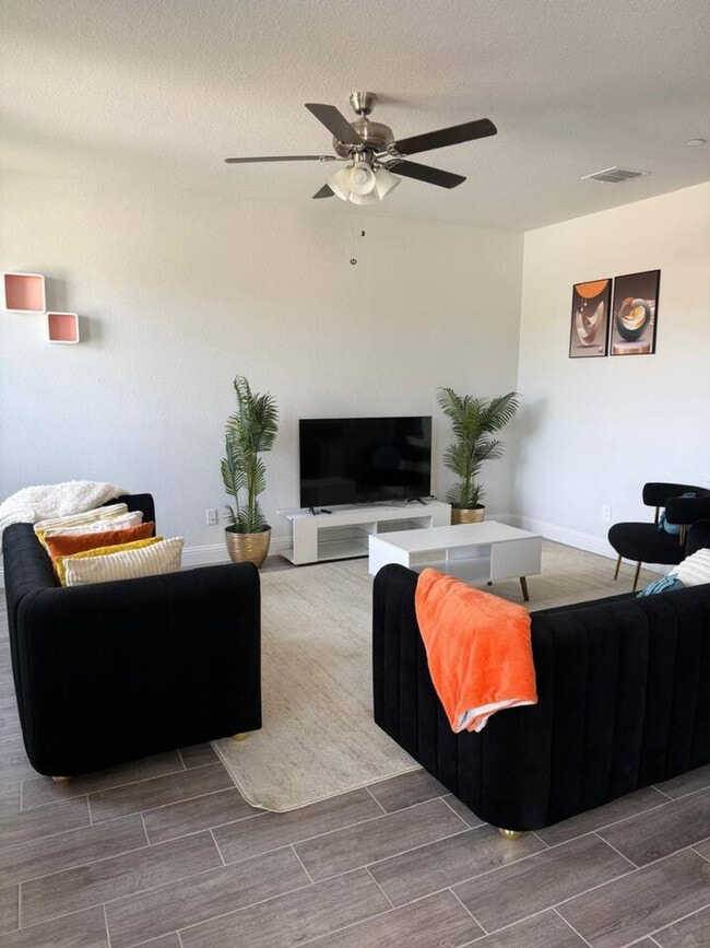 Photo - 6000 Bursey Rd Unidad SI ID1521925P