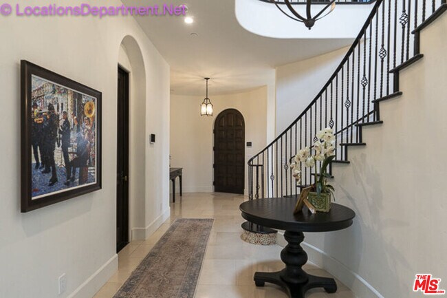 Photo - 5861 Ridgebrook Dr