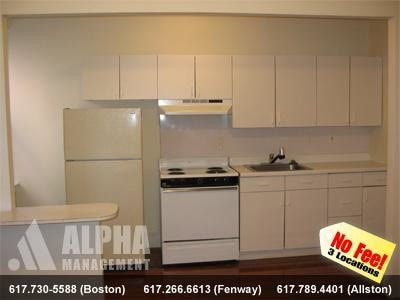 Photo - 208 Winthrop Rd Unit 4