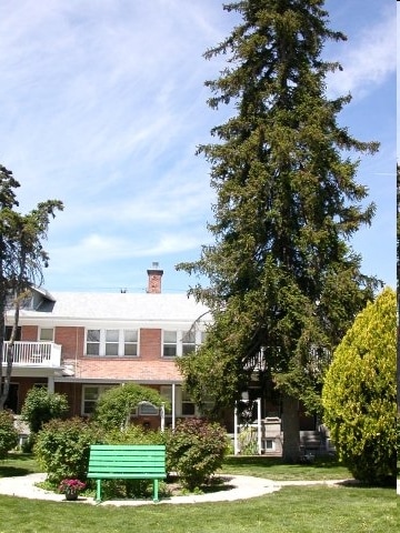 Rosewood Apartments