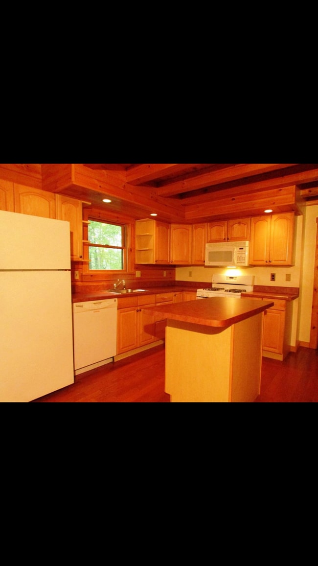 Photo - 1415 Briscoe Rd