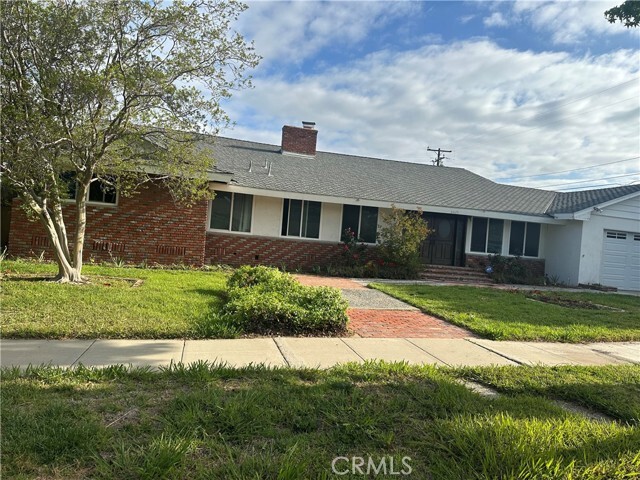 Photo - 3025 E Hillcrest Ave House