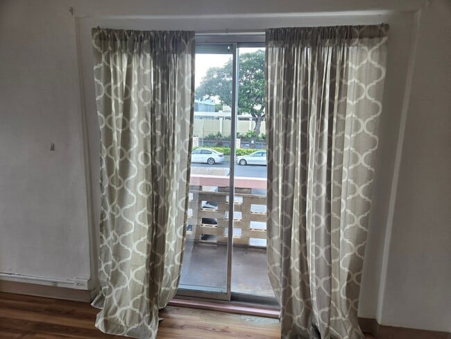 538 Kamoku St