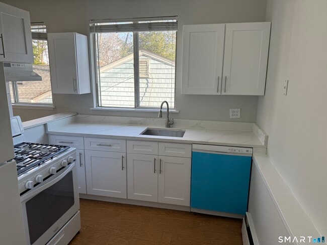 Photo - 7 McAllister Ave Unit 2