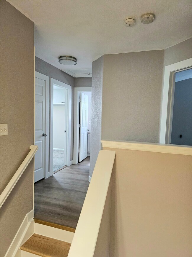 Photo - 14400 Albrook Dr