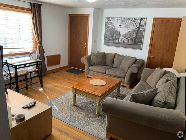 Building Photo - 30 Murdock St Unit 1 Rental