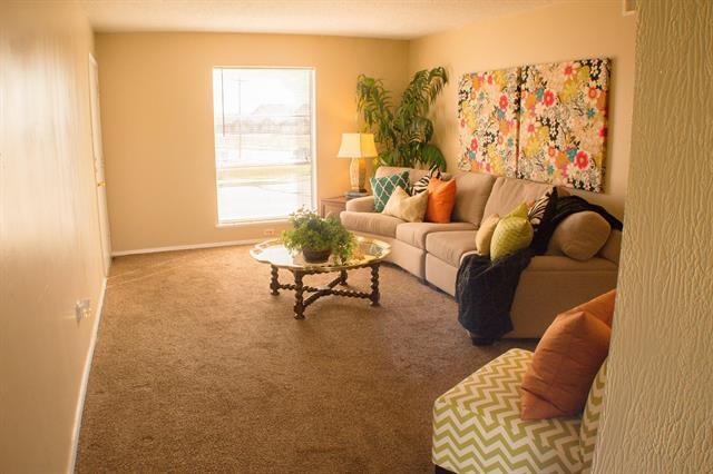 Photo - 2800 Sayles Blvd Unit 04 B