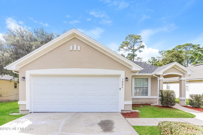 Photo - 1097 Cherry Point Way Casa