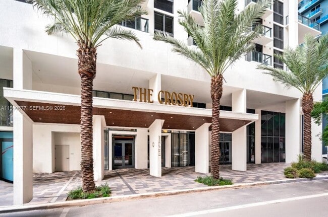 Building Photo - 11 NE 6th St Unit 411