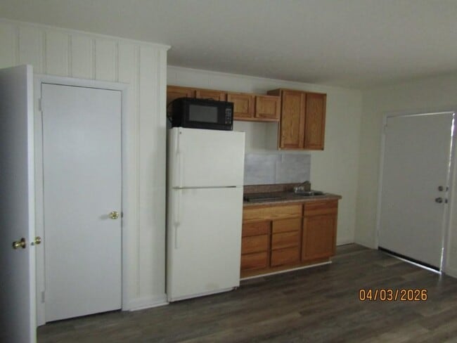 Photo - 204 4th Ave N