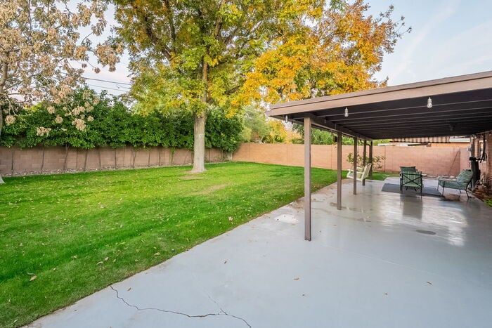 Photo - 1540 W Berridge Ln