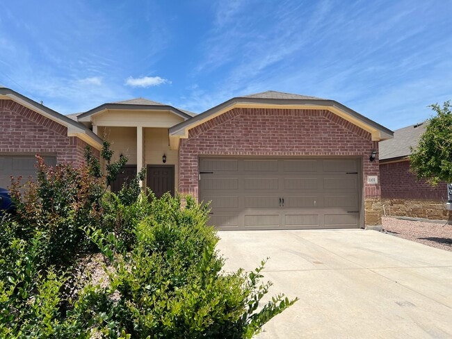 Photo - Luxury 3/2 Duplex in Seguin, Texas