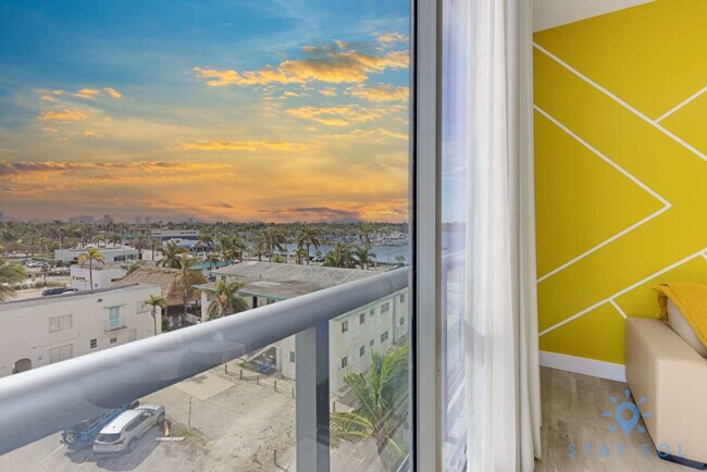 Photo - 777 N Ocean Dr Apartment Unit ID1227244P