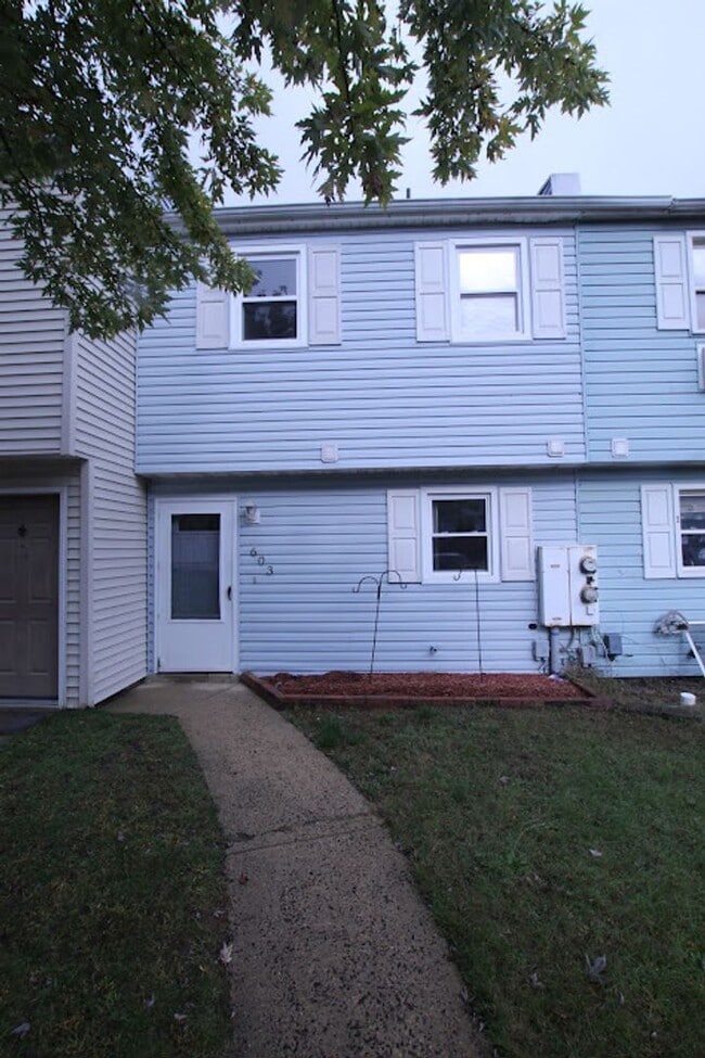 Photo - Spacious & Well-Maintained Home