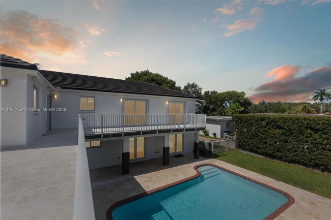 Photo - 6300 SW 144th St