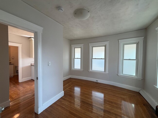 Photo - 441 Broadway Unit 441