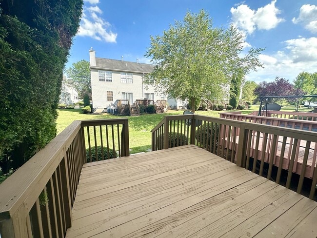 Photo - 3 bedrooms, 2.5 bathrooms