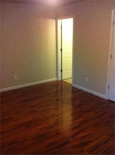 Photo - Spacious 3-bedroom duplex
