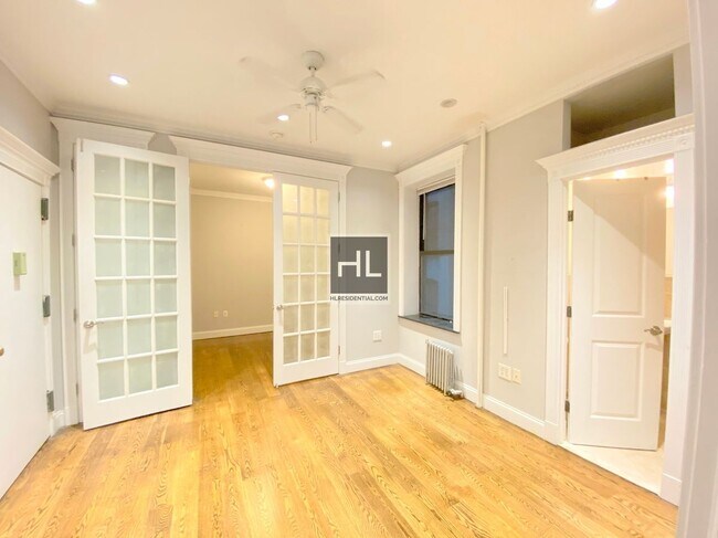 East 18th Street - East 18th Street Apartment Unit D2