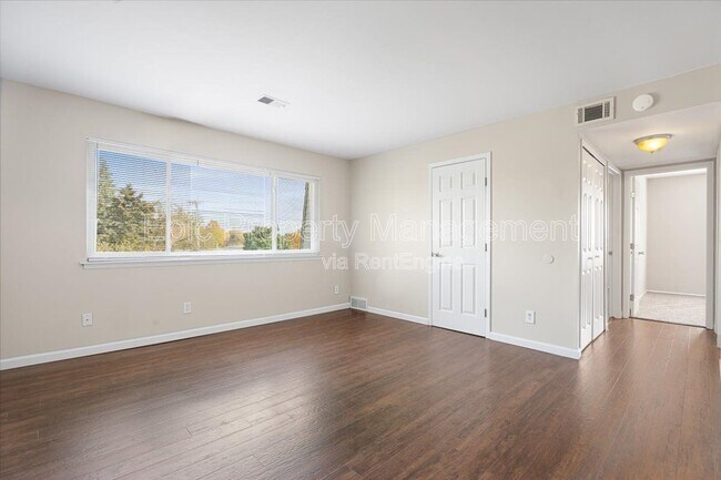 Photo - 23210 Huron River Dr Unit 3