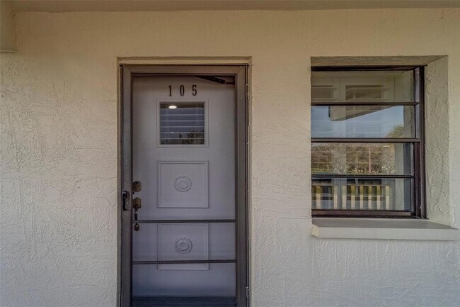 11650 Capri Cir S Unidad 105