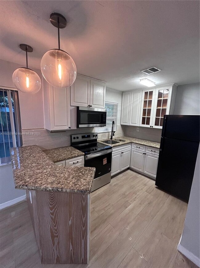 Photo - 1134 NW 6th Ave Apartment Unit 2