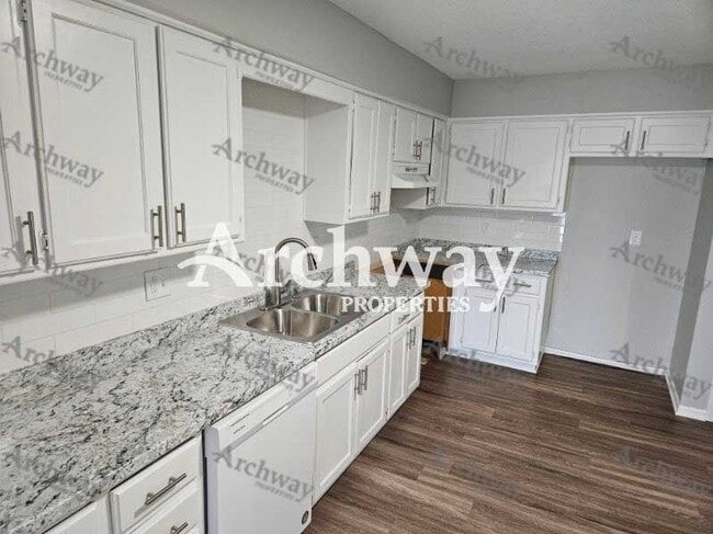 Photo - 1267 Petzold Dr