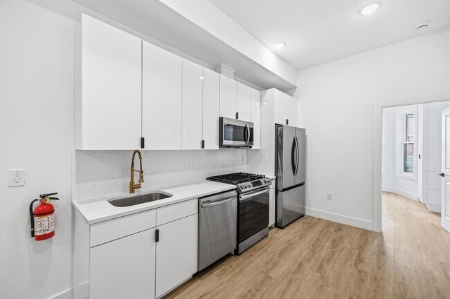 Photo - 234 Webster Ave Unidad 1R