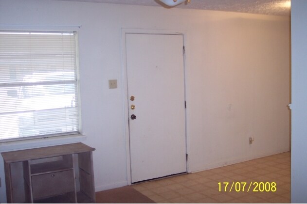 Interior - Castlewood Apartments