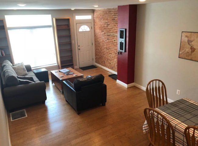 Building Photo - 2040 Orleans St Rental