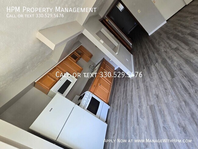1909 Ferndale Rd NW Unit 12