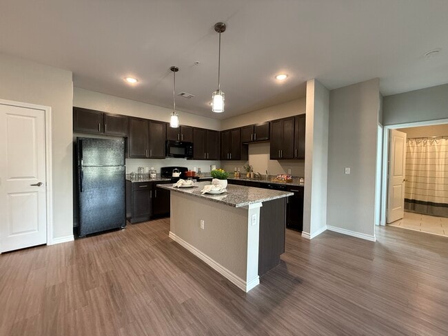 Building Photo - 3144 Gorge Way